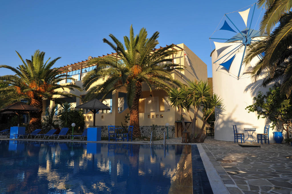 Efstathia Hotel Xirokambos  Екстер'єр фото