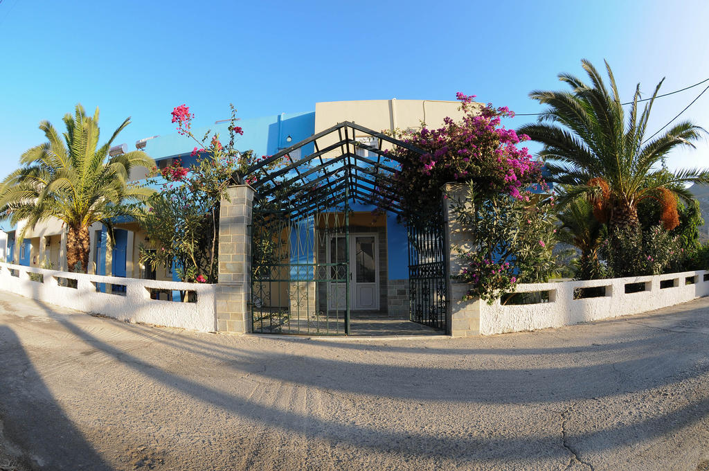Efstathia Hotel Xirokambos  Екстер'єр фото