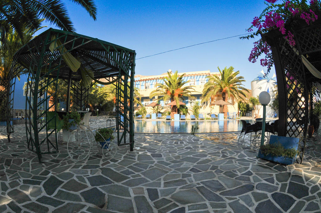 Efstathia Hotel Xirokambos  Екстер'єр фото